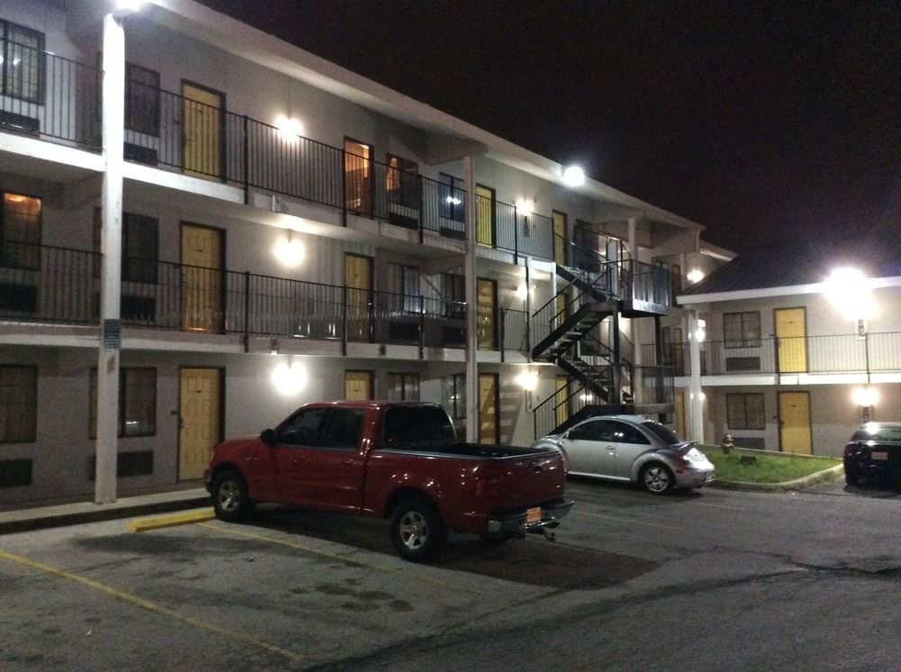 Motel 6 San Antonio, Tx I-35 North Corridor 外观 照片
